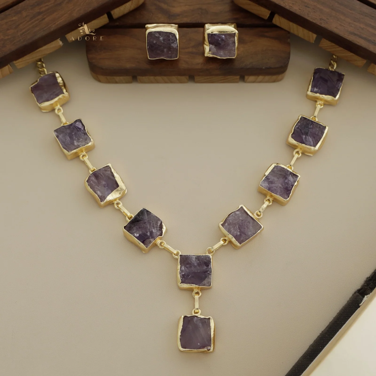 Velora Square Raw Stone Neckpiece With Stud - Image 17