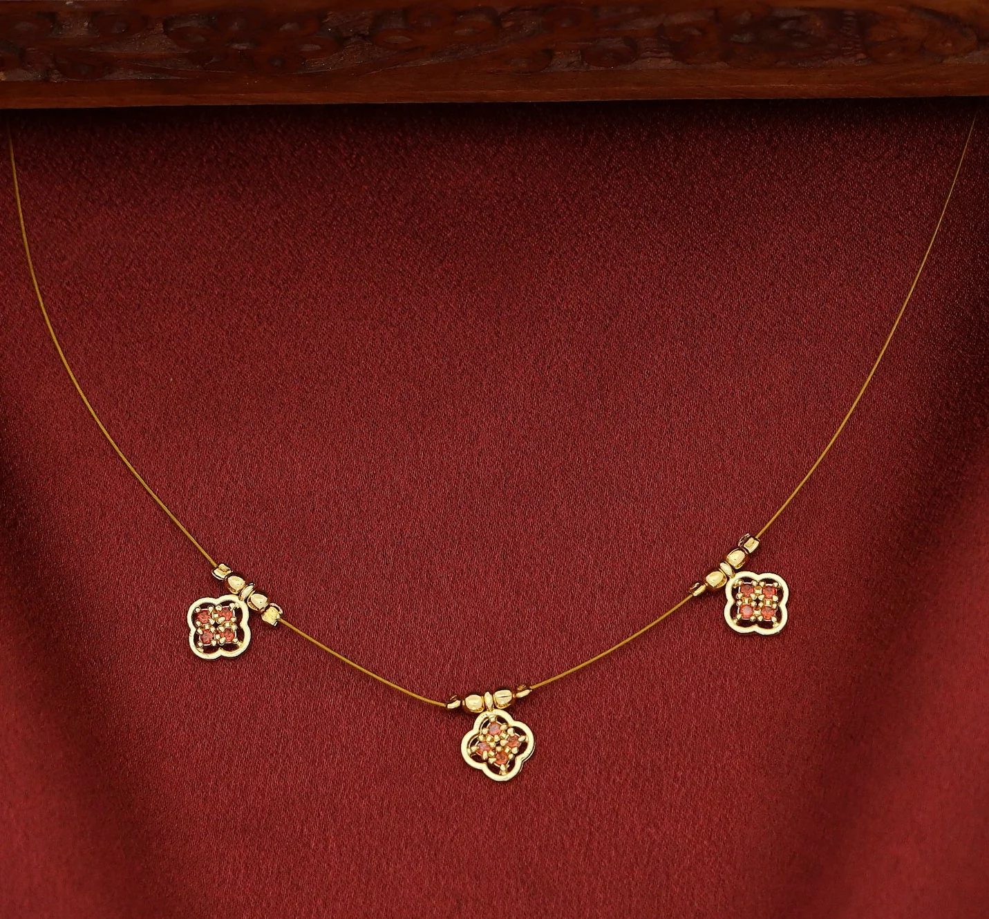 Viaansha Tri Flower String Neckpiece - Image 4