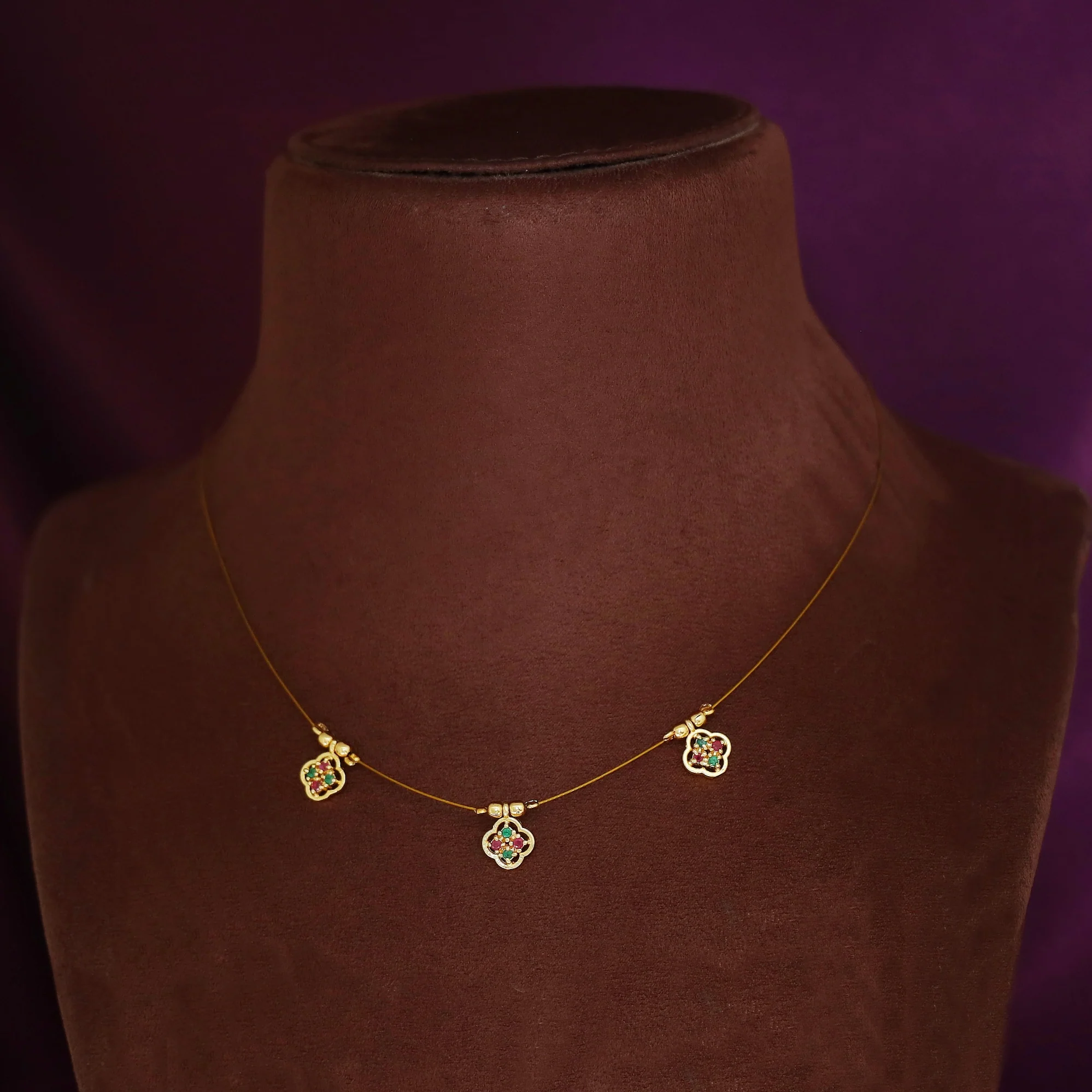 Viaansha Tri Flower String Neckpiece - Image 9