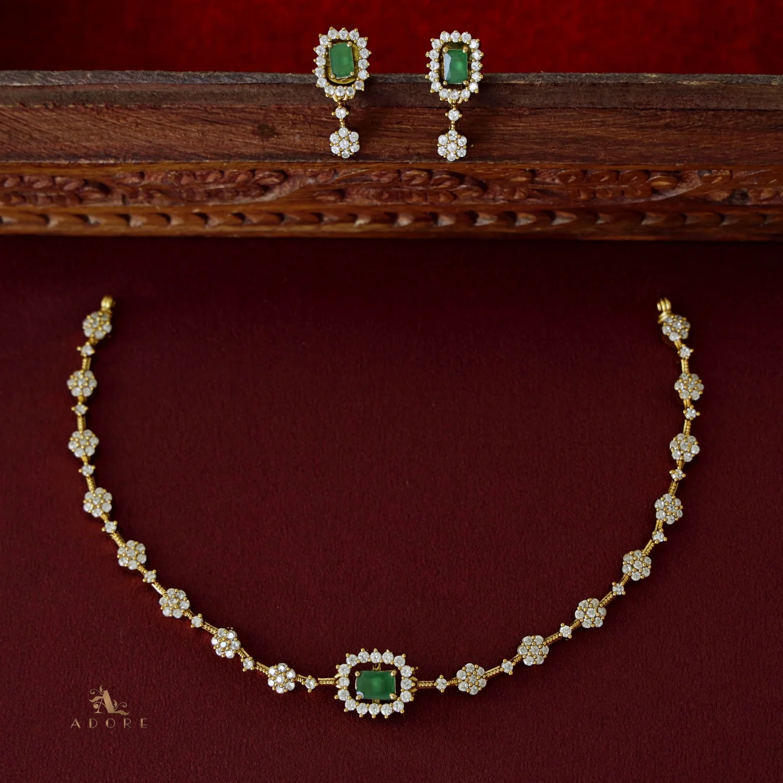 Vidurya Interchangeable Short AD Neckpiece With Earring - Image 3