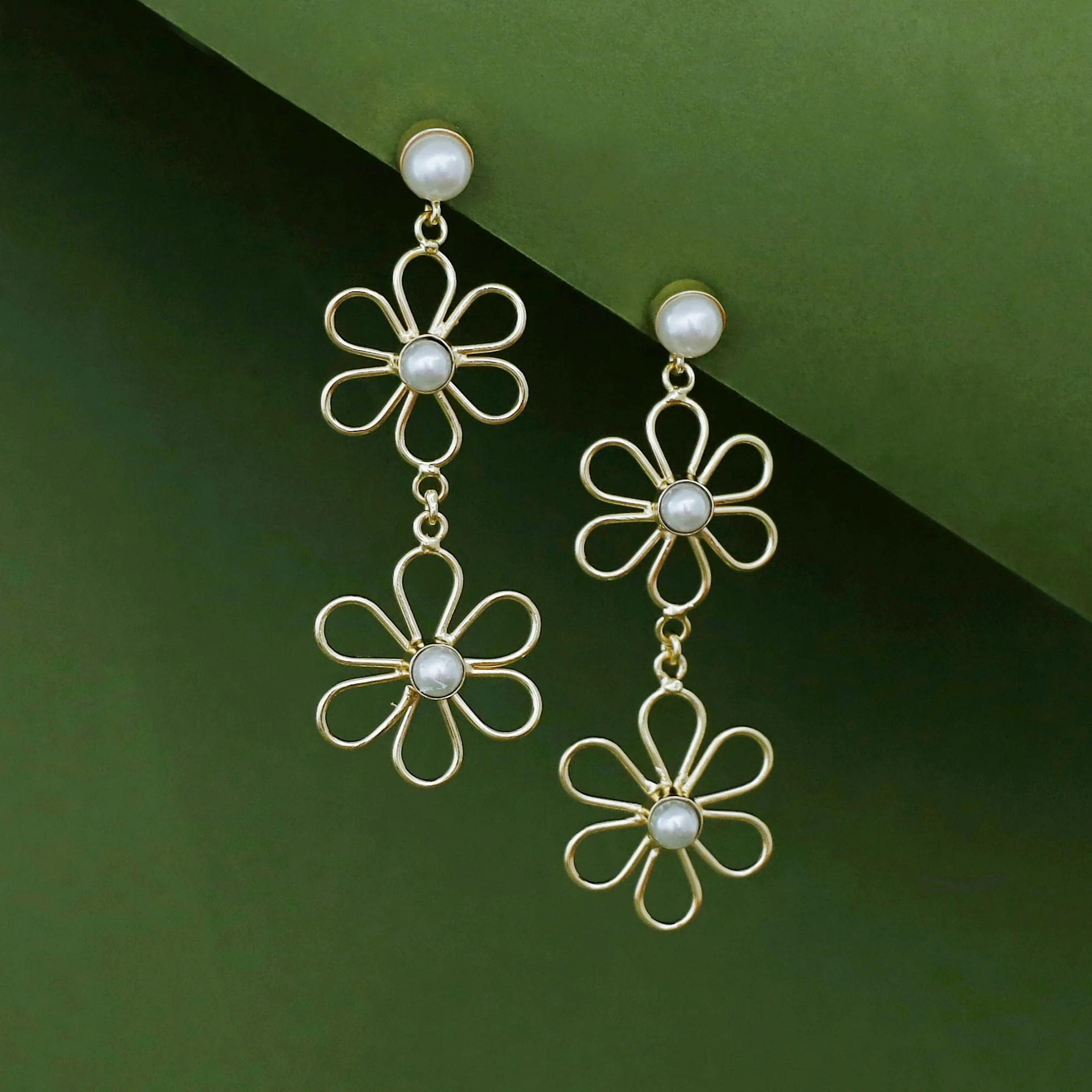 Vivienne Dual Floral Glossy Stone Earring - Image 10