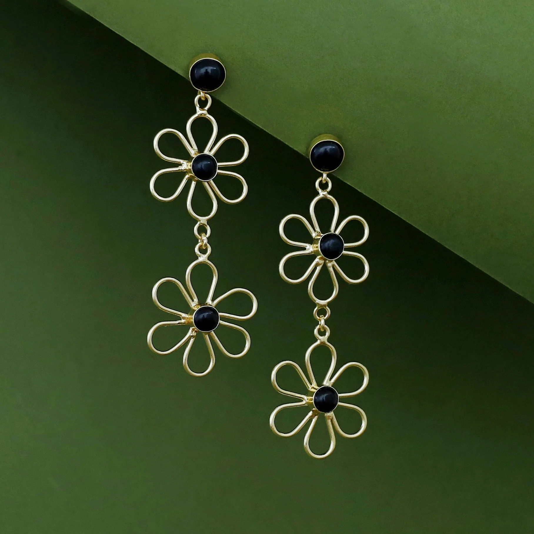 Vivienne Dual Floral Glossy Stone Earring - Image 9