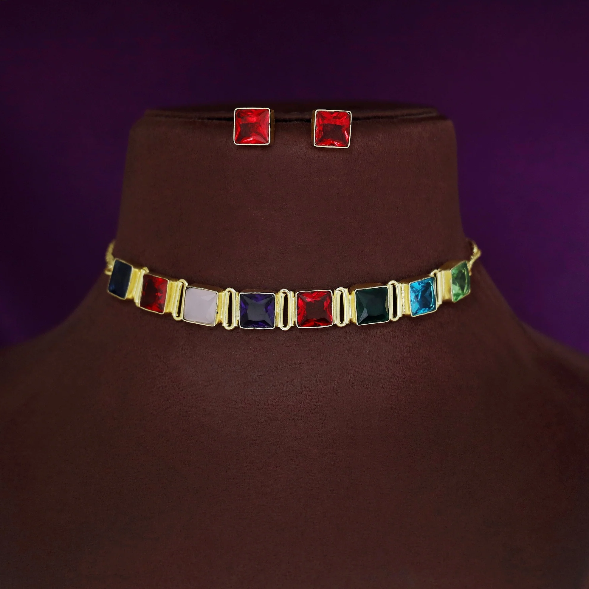 Volga Eighten Glossy Square Choker With Stud - Image 2