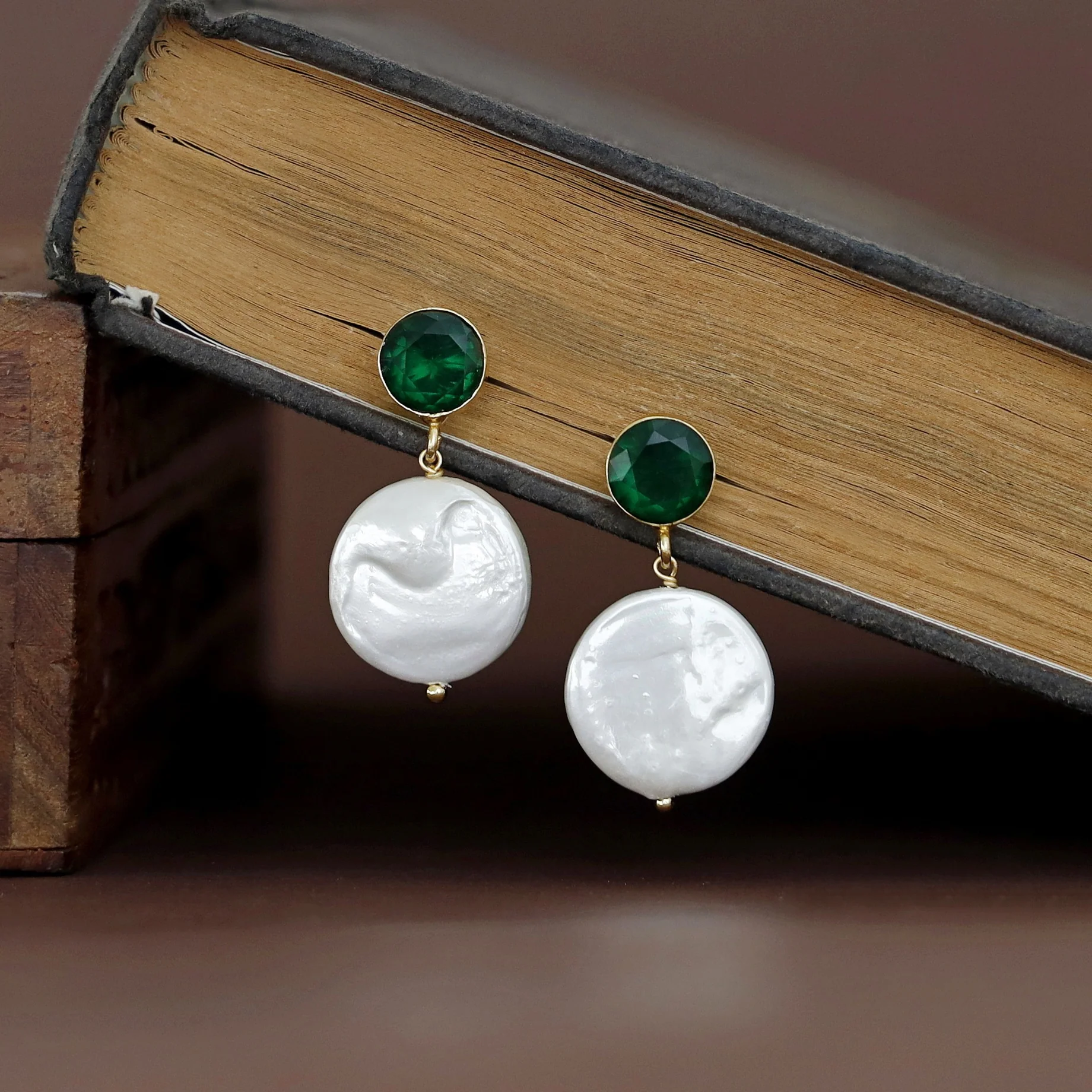 Wilma Golden Glossy Stone + Baroque Earring - Image 19