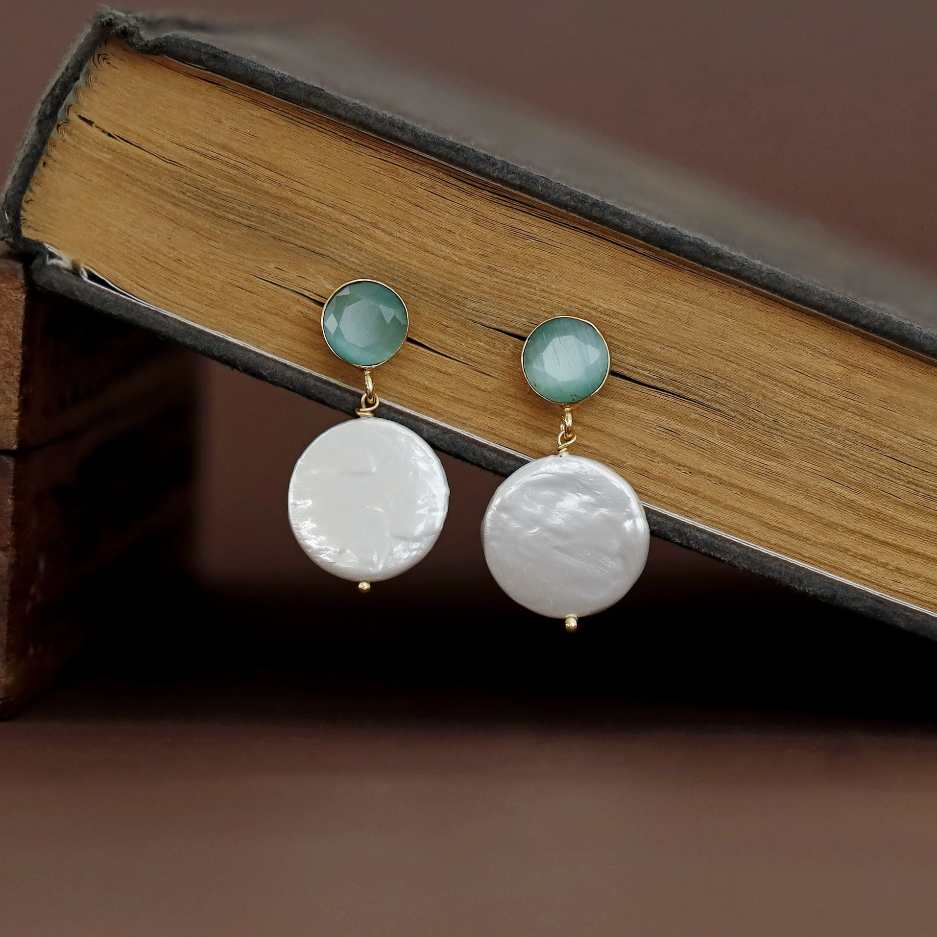 Wilma Golden Glossy Stone + Baroque Earring - Image 7