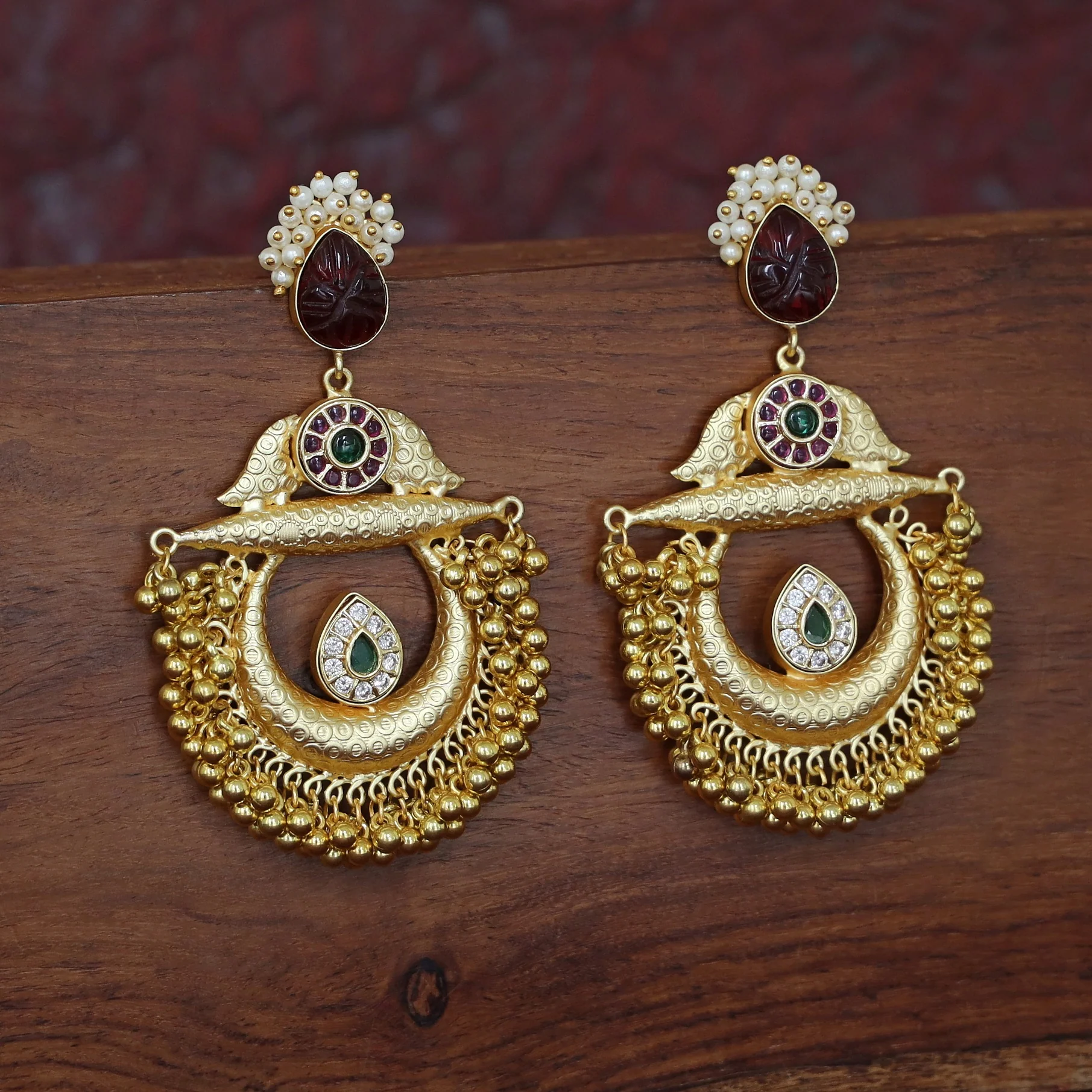 Yadavi Golden Ghungroo Cluster Pearl Earring - Image 11