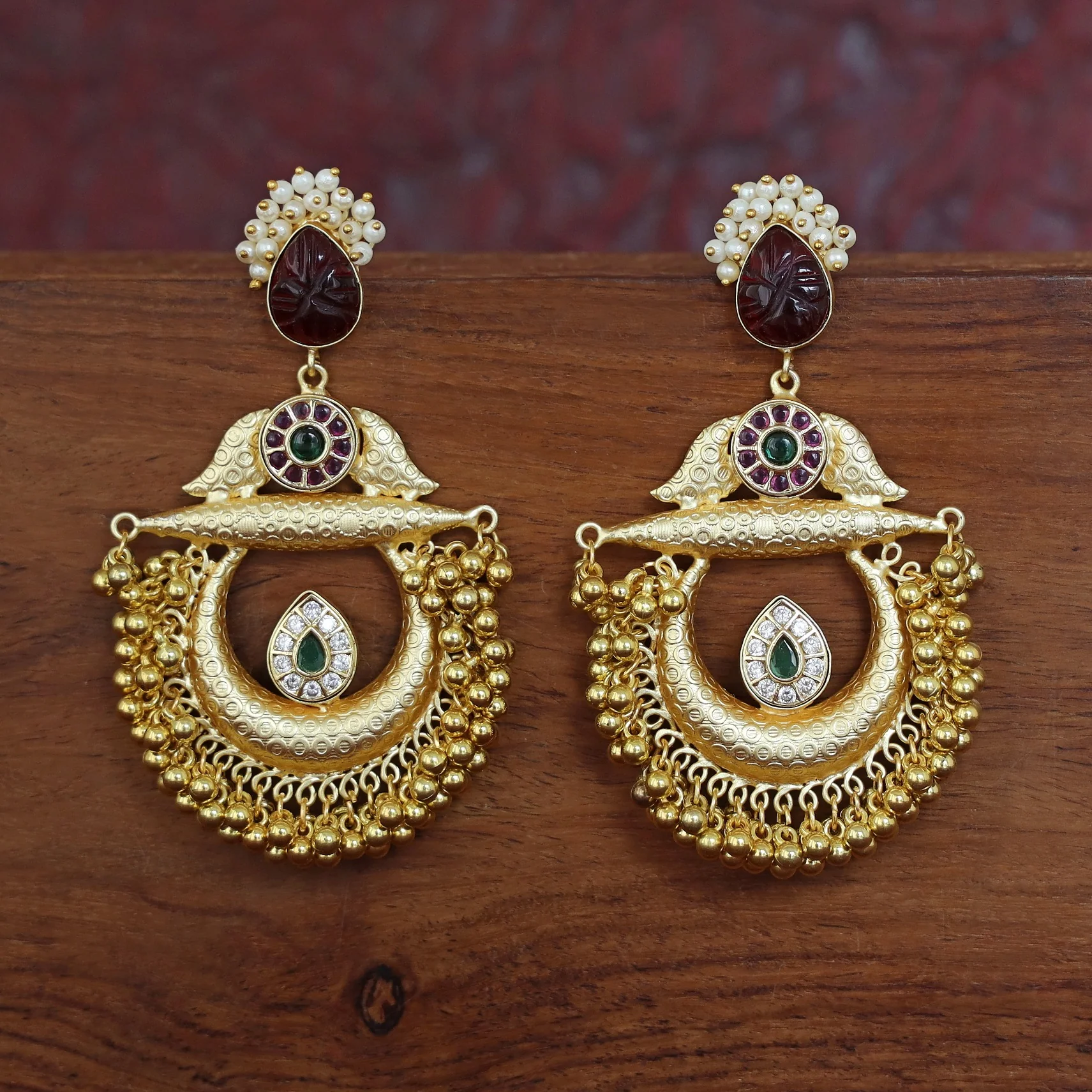 Yadavi Golden Ghungroo Cluster Pearl Earring - Image 9