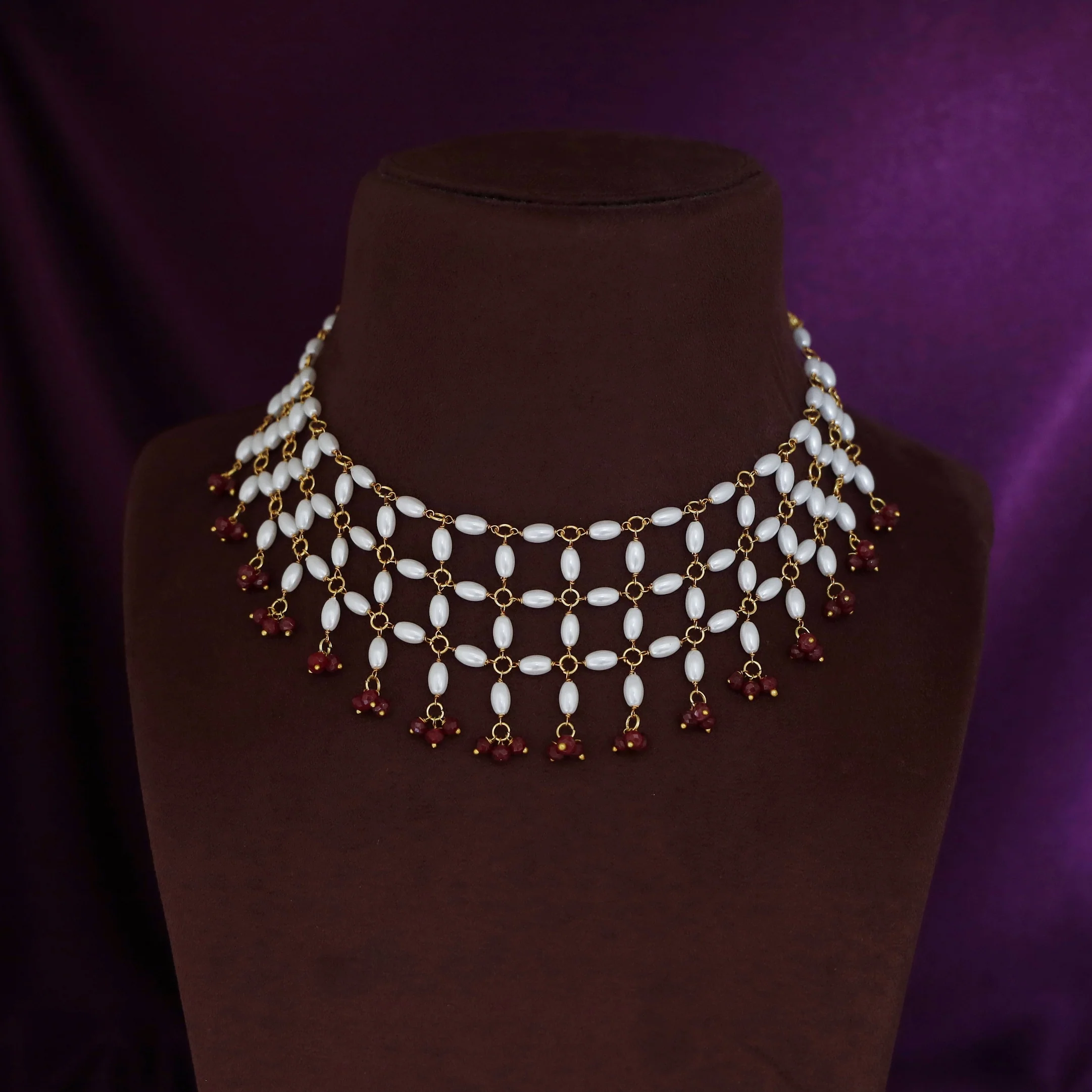 Yakira 3 Layer Rice Pearl Beaded Short Neckpiece - Image 4