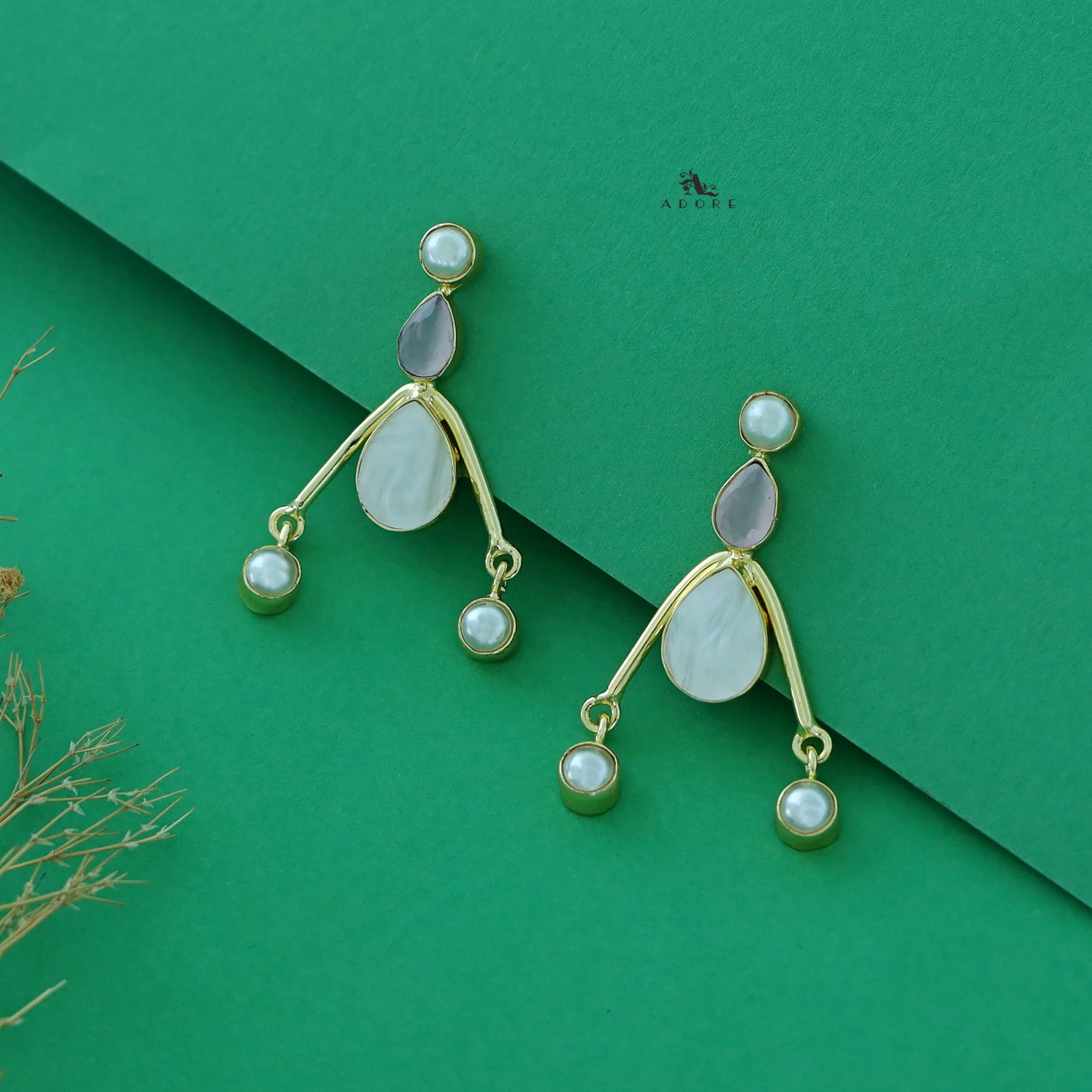 Yardley Golden Pearl + Glossy Stone + MOP Earring - Image 5