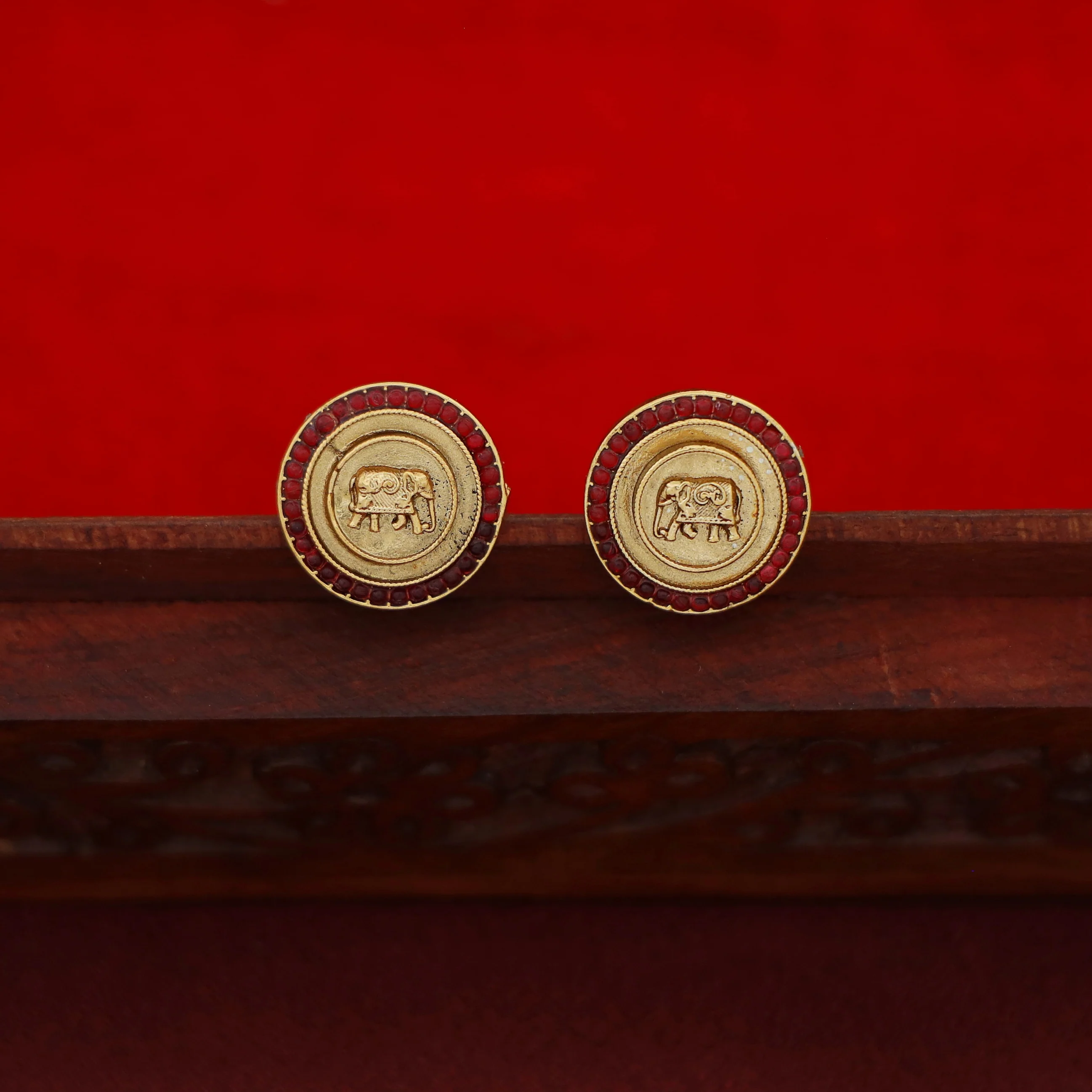 Yashaswini 5 Circle Airavat Short Neckpiece With Earring - Image 7