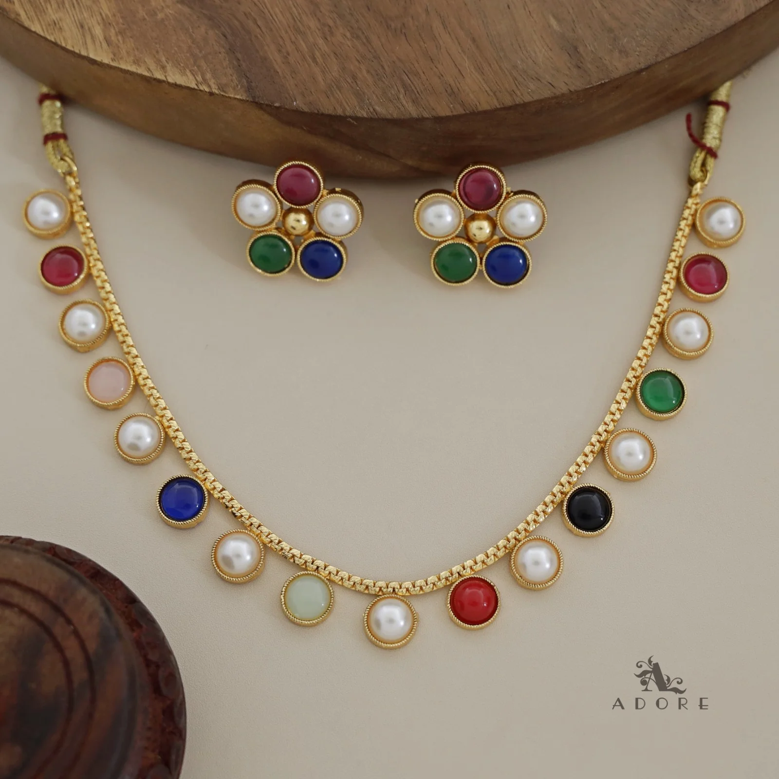 Yashi Glossy Round Neckpiece With Flower Stud (Colour Options) - Image 5