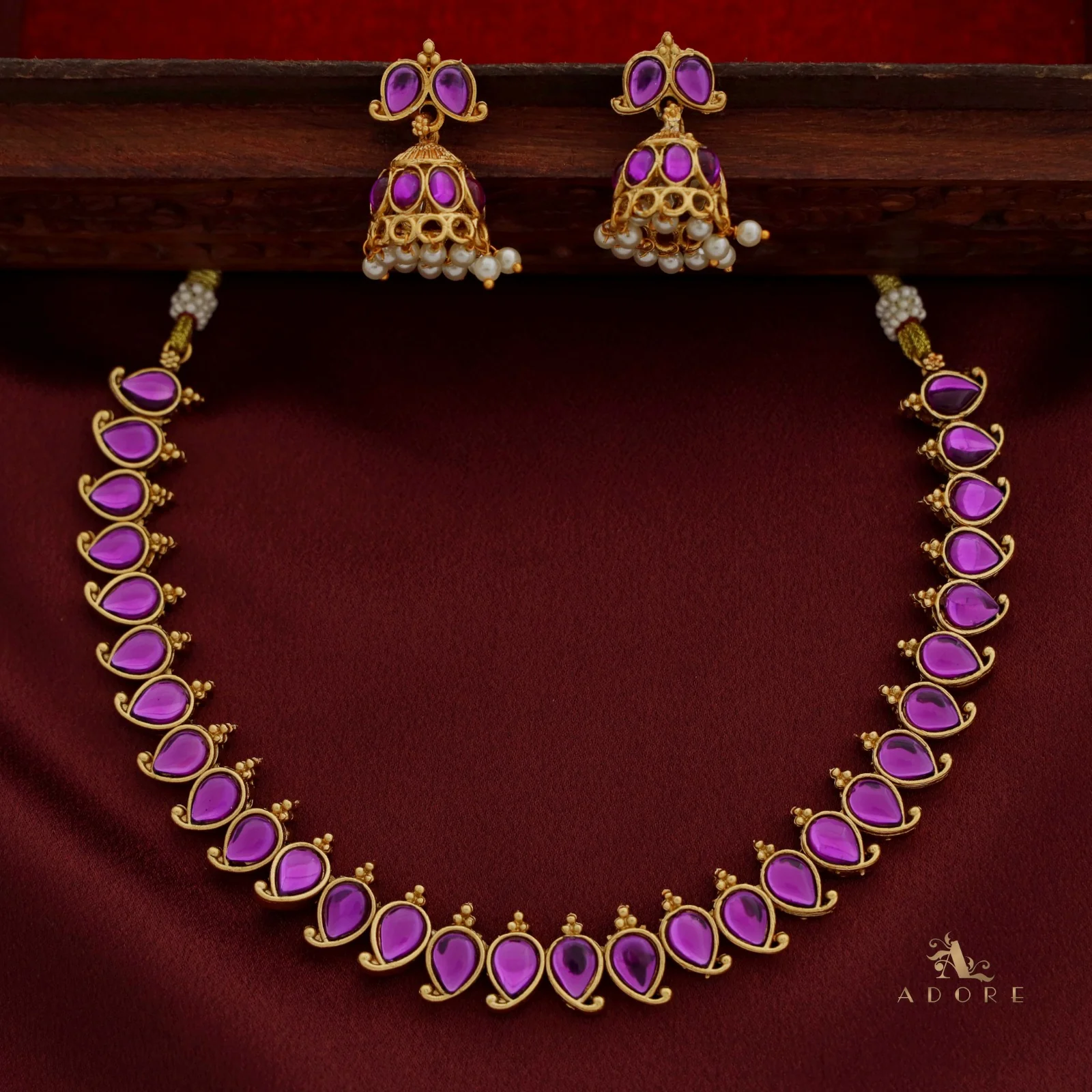 Yashwasi Neckpiece With Earring - Image 18