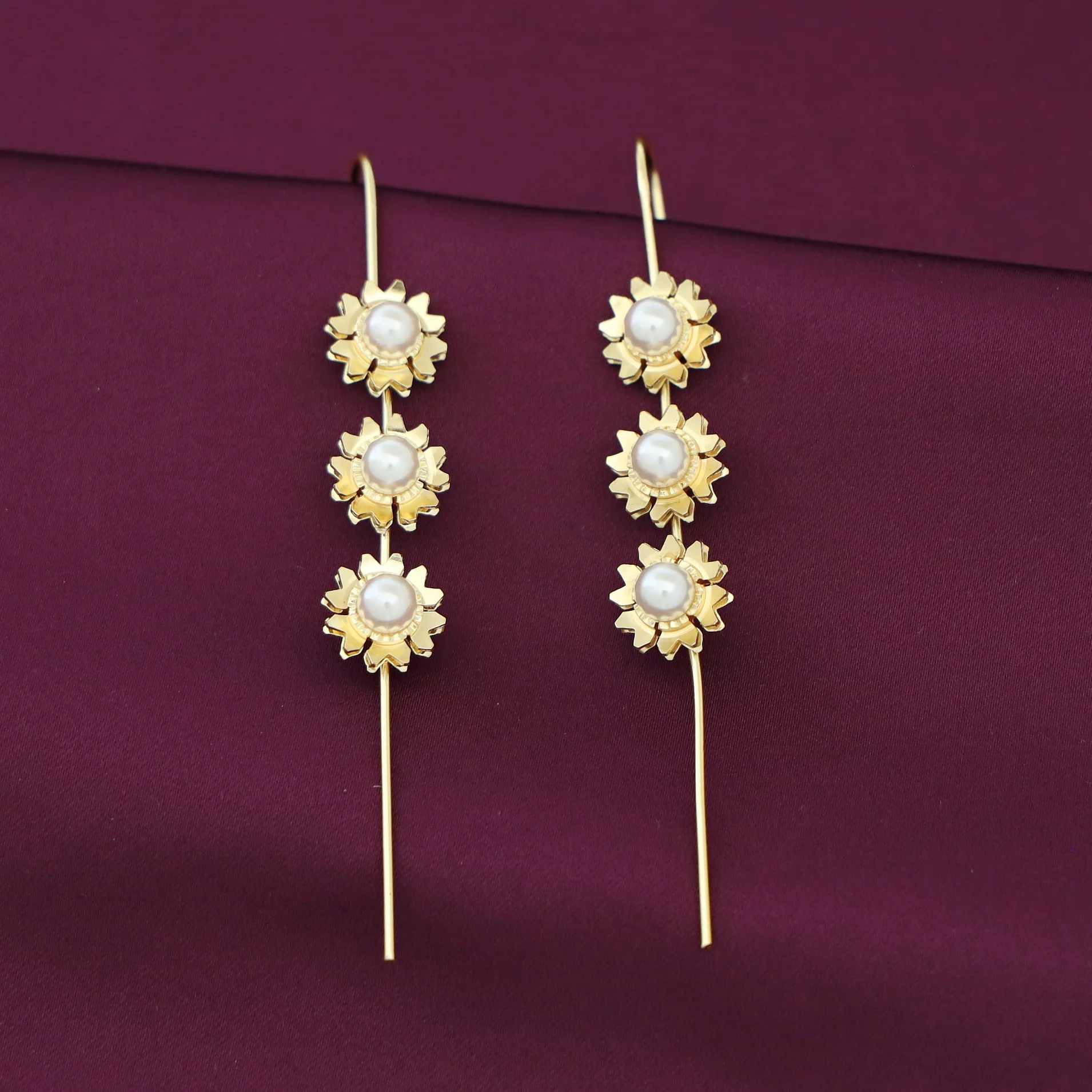 Yasmin Golden Tri Flower Pearl Ear - Cuff (Set Of 2) - Image 4