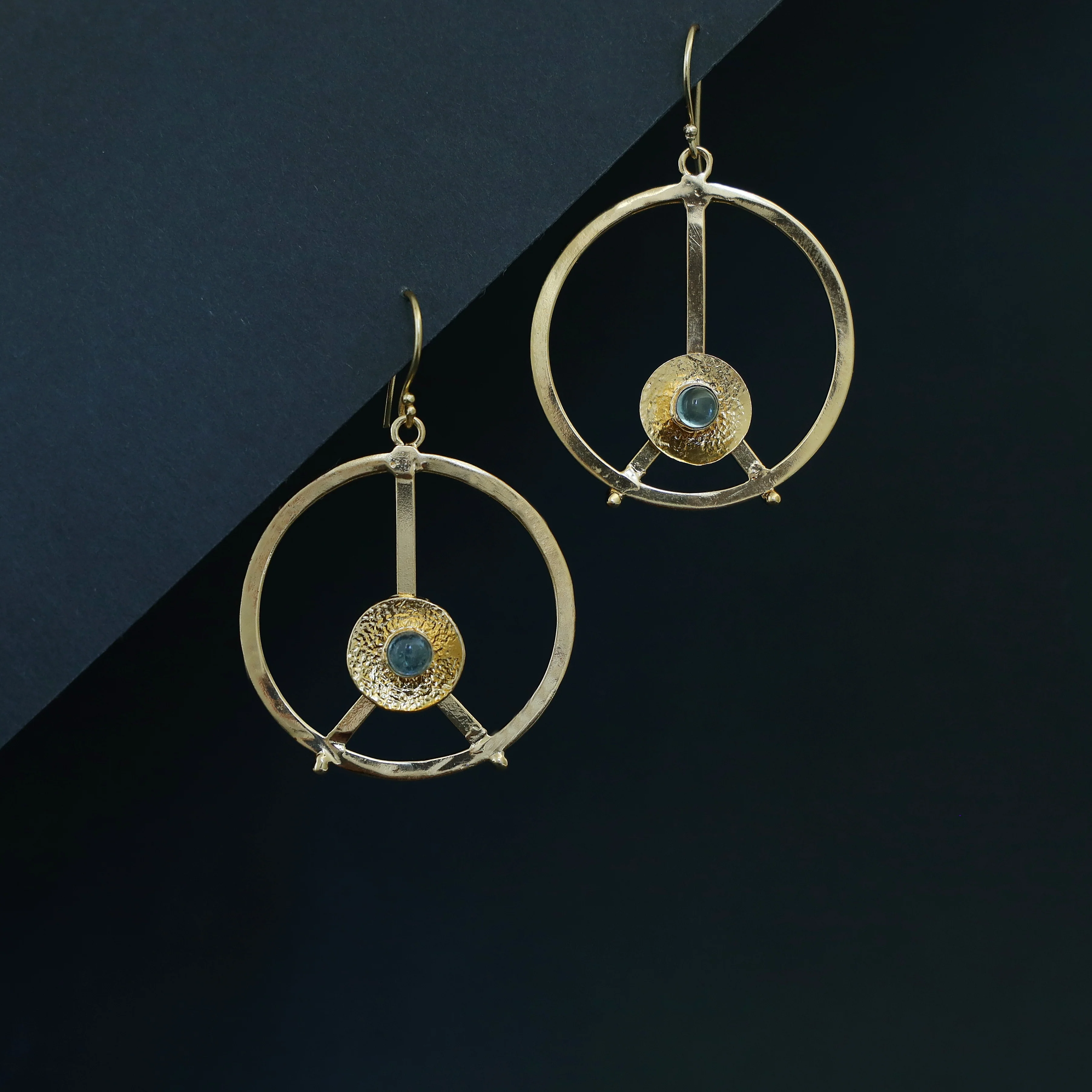 Yelina Golden Circle Mini Glossy Drop - Image 4