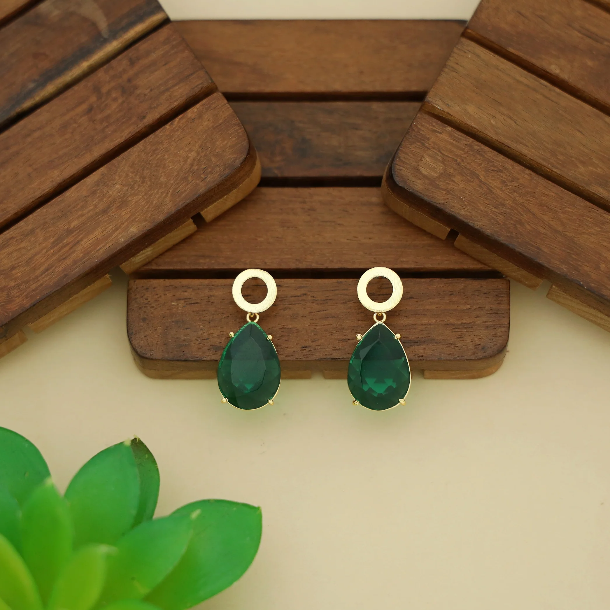 Yelisha Golden Circle Rain Drop Earring - Image 2