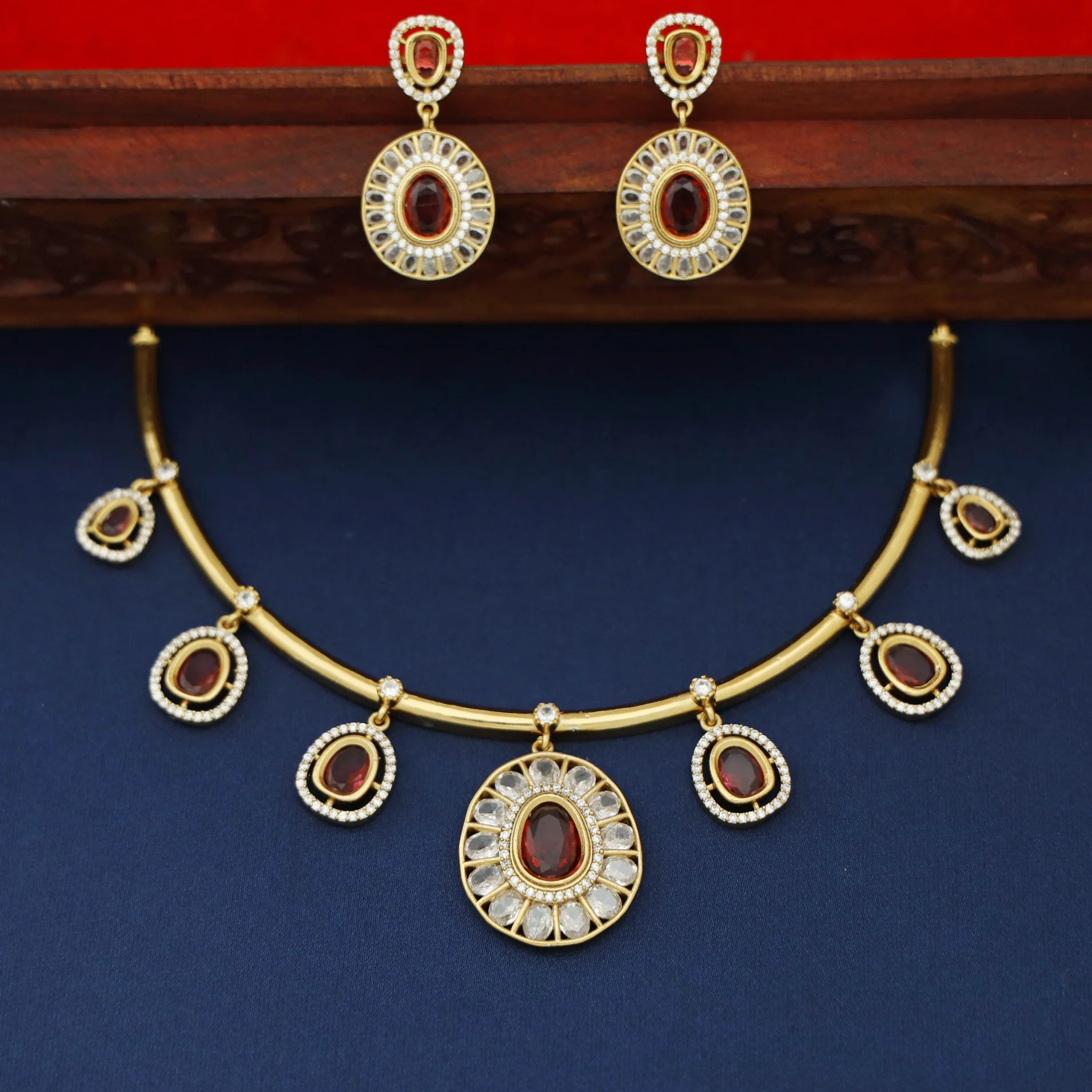 Yukha AD stone Stiff Short Neckpiece With Earring - Image 4