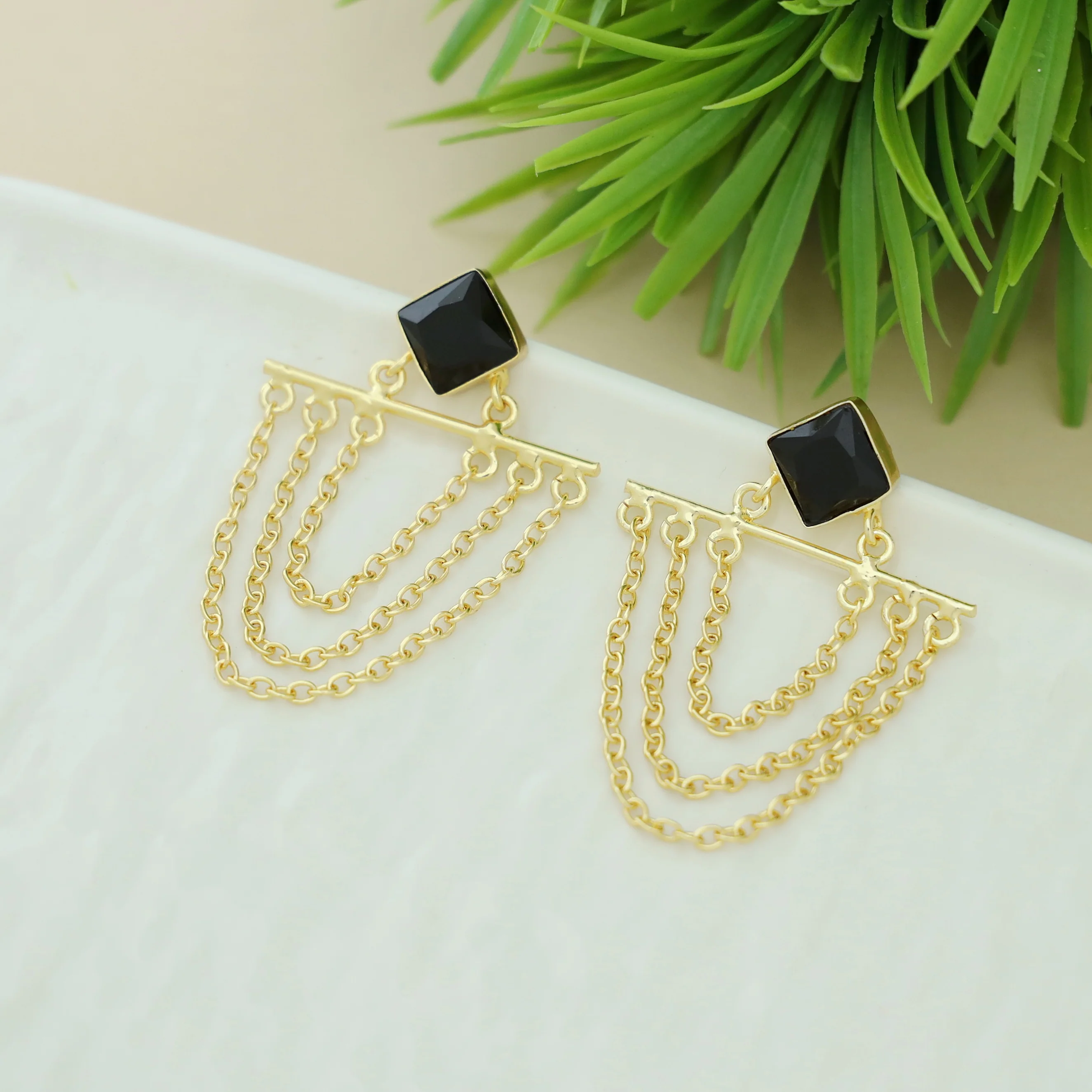 Yuza Golden 3 Layer Chain Diamond Glossy Stone Earring - Image 8