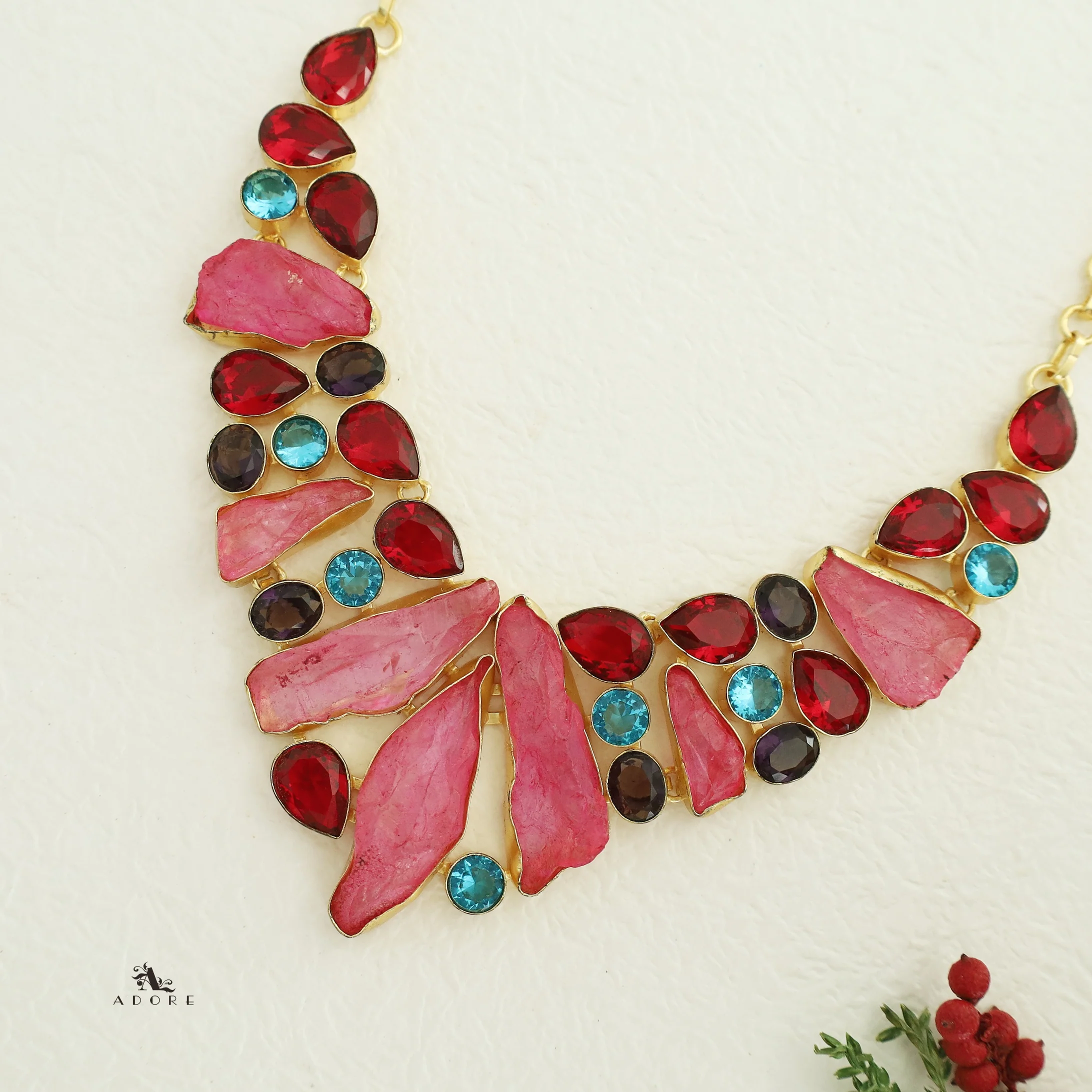 Zaharina Neckpiece - Image 3