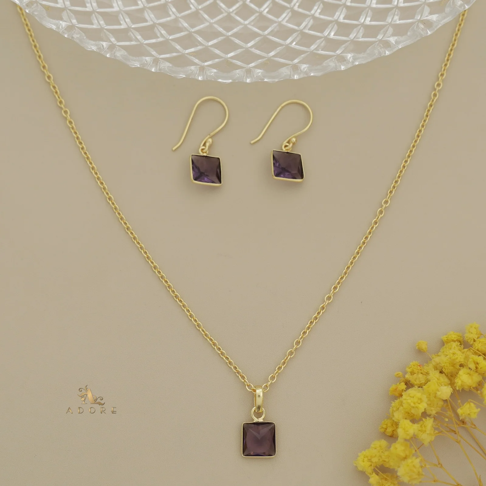Zansi Glossy Square Drop Neckpiece With Drop - Image 3