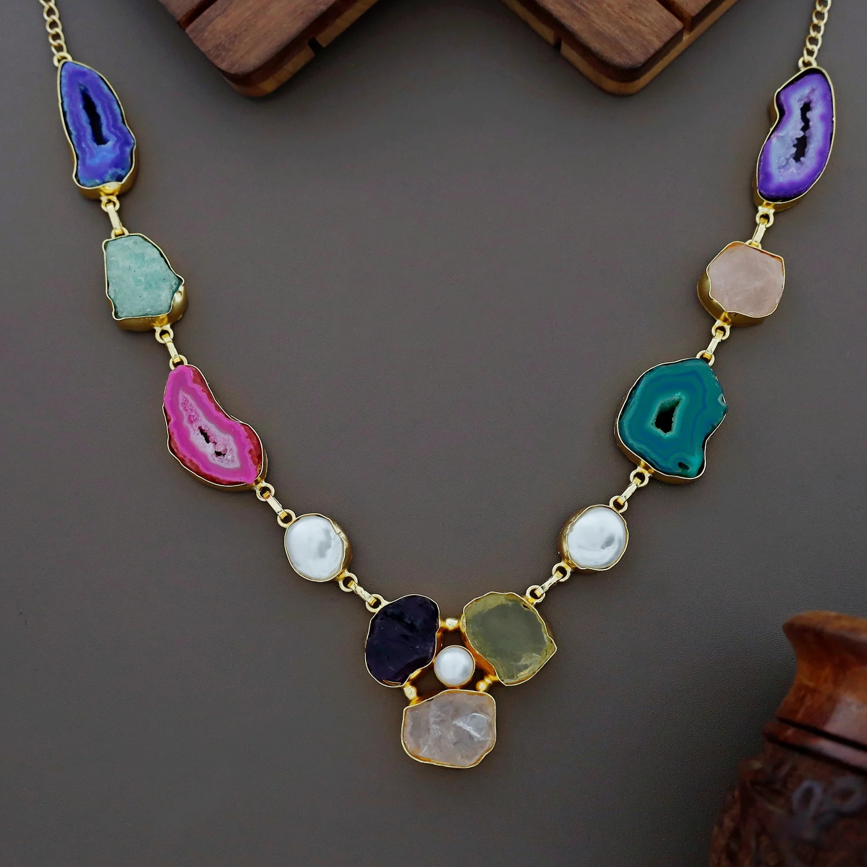 Zarela Agate + Raw Stone + Baroque Pearl Neckpiece - Image 2