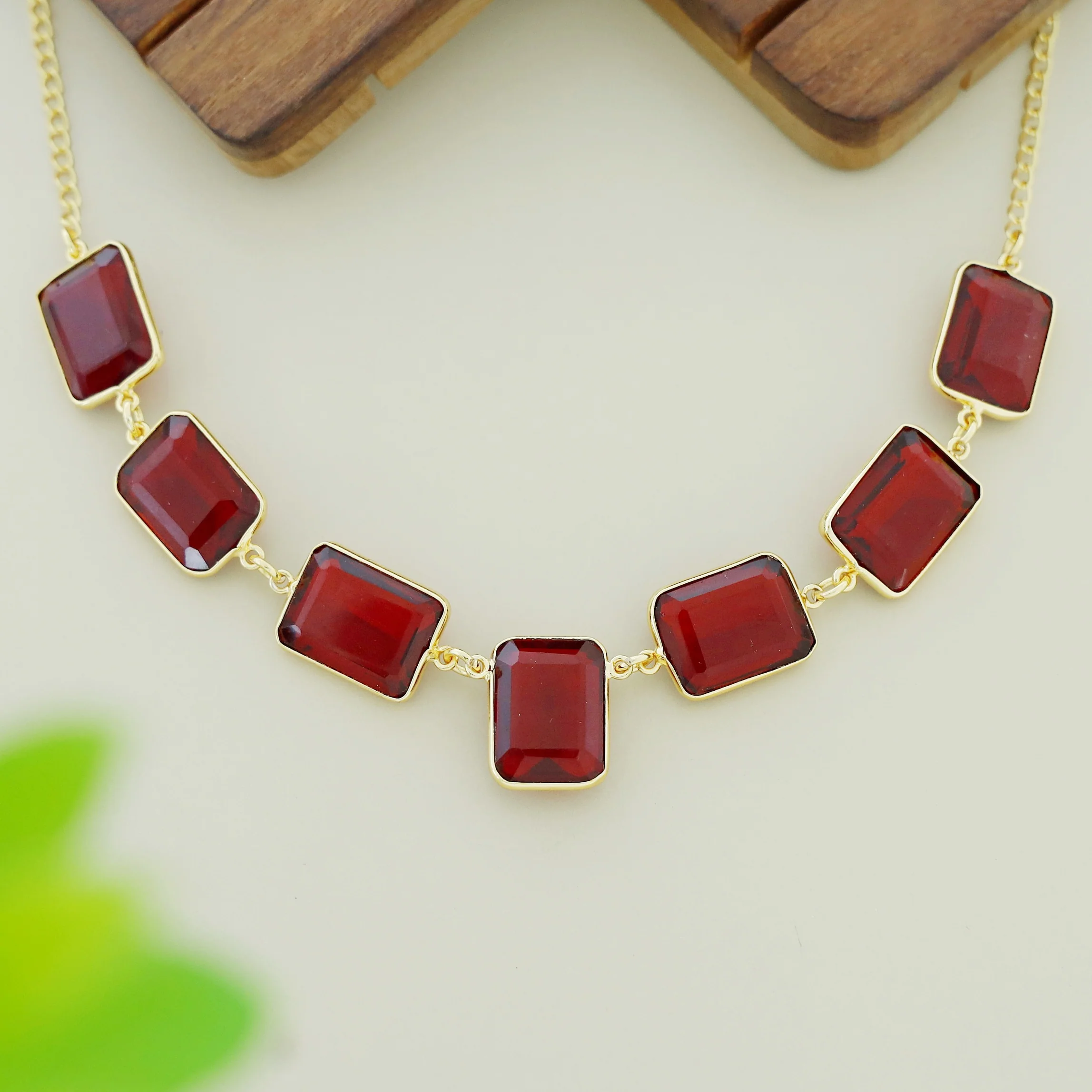 Zenia Rectangle Glossy Neckpiece - Image 3