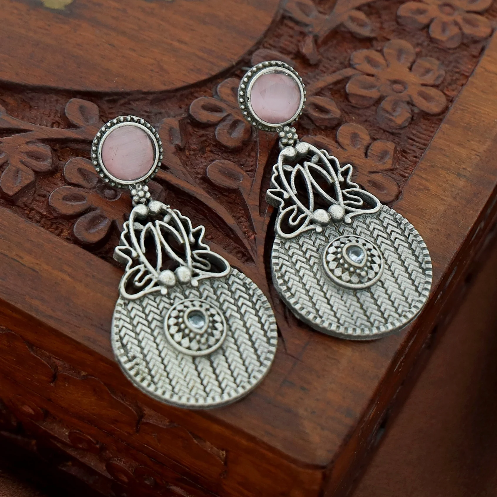 Zillah Glossy Antique Circle Earring - Image 6