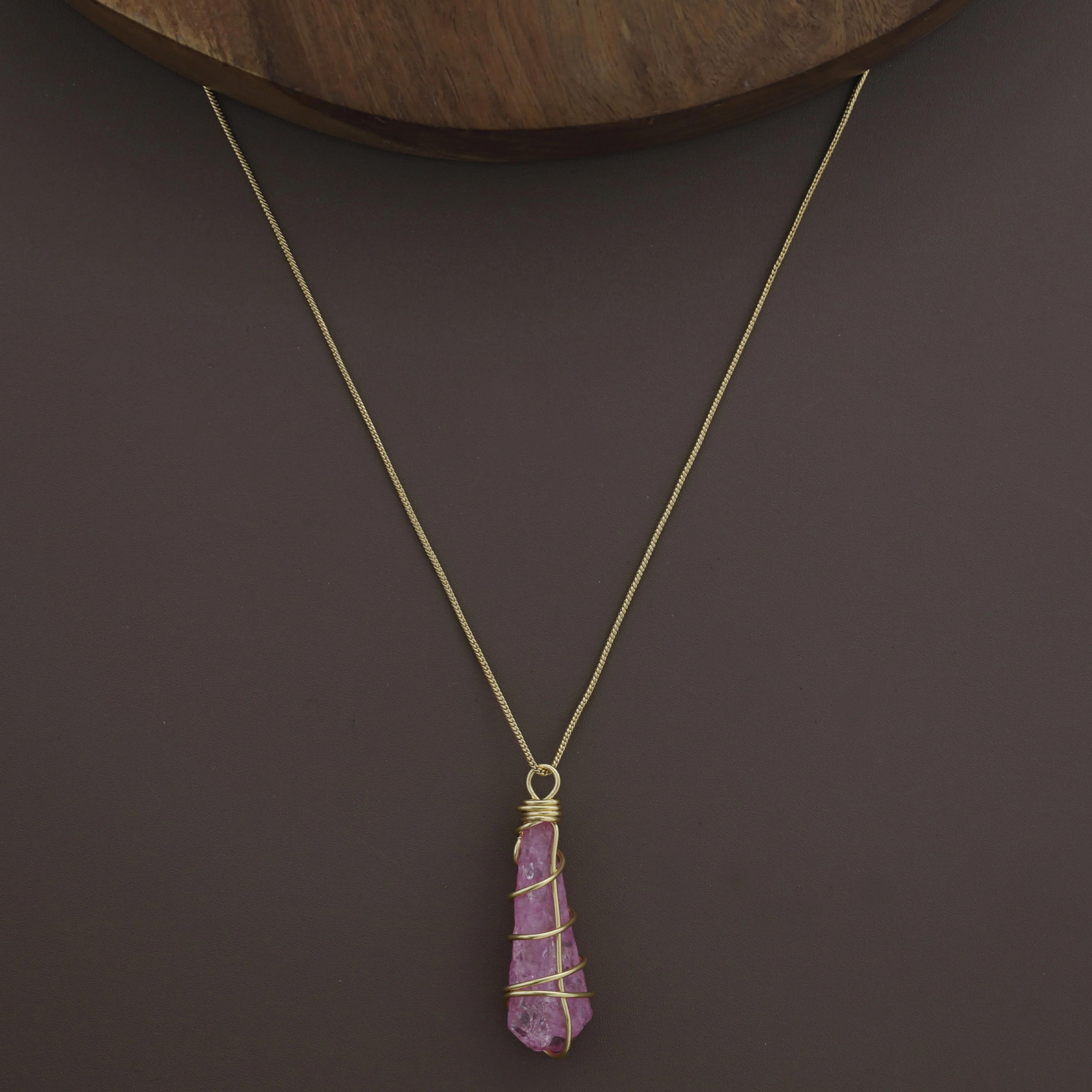 Zinnia Binded Dyed Stone Neckpiece - Image 13