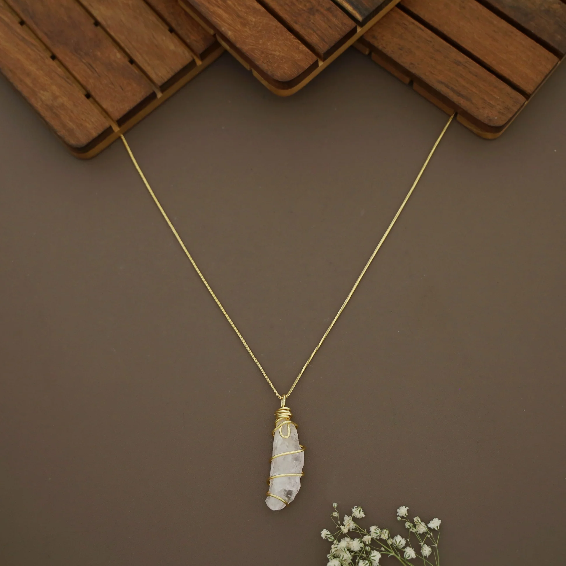 Zinnia Binded Dyed Stone Neckpiece - Image 2