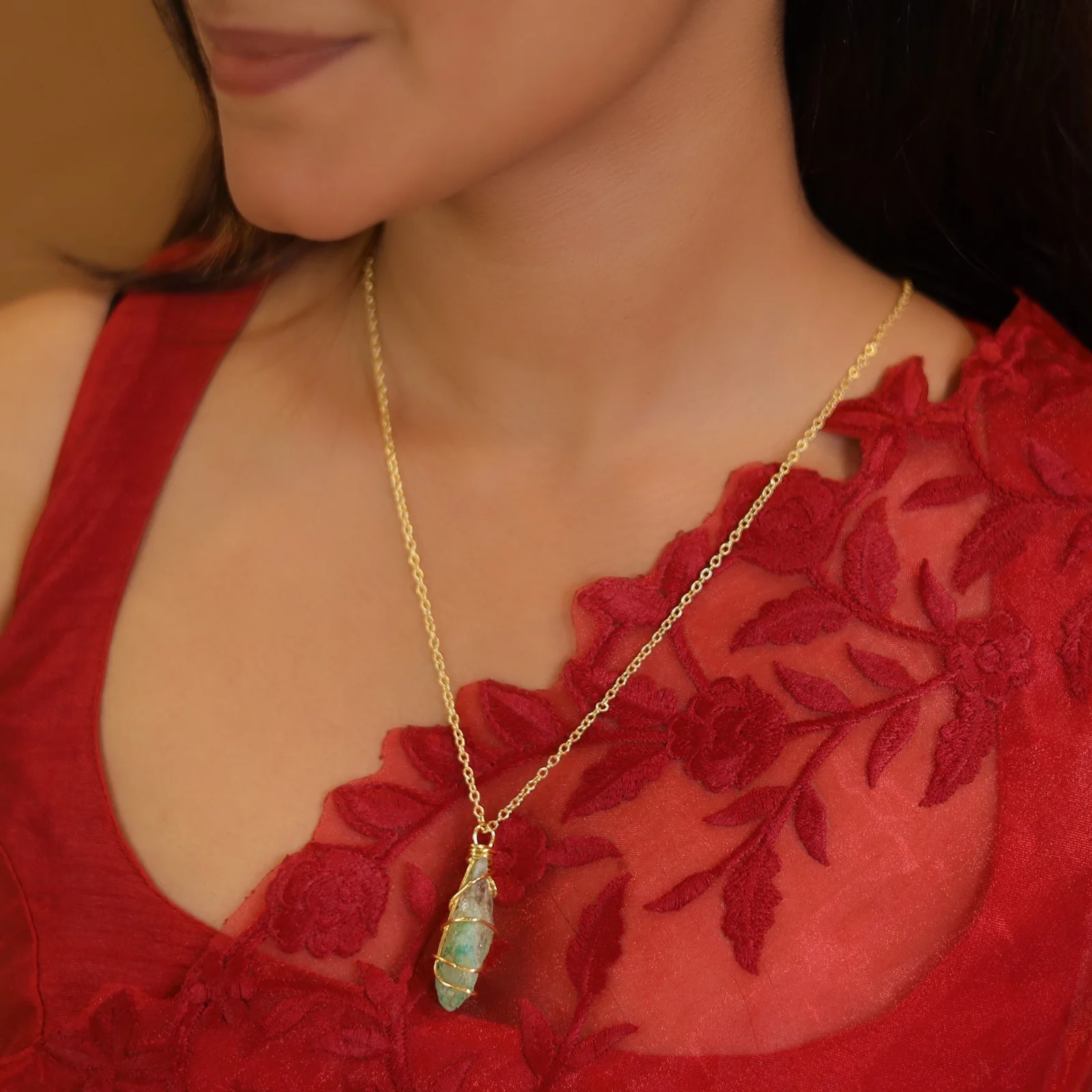 Zinnia Binded Dyed Stone Neckpiece - Image 3