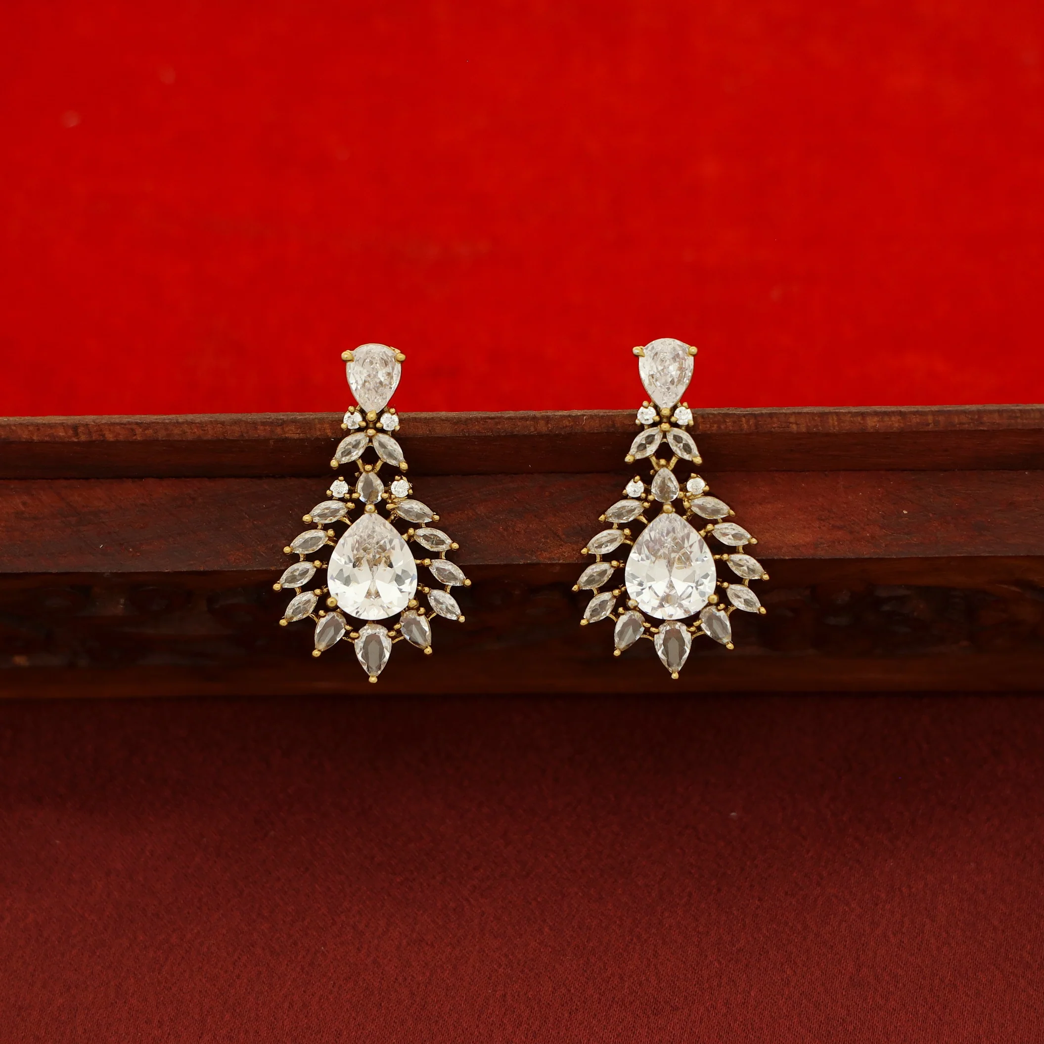 Zivansha AD Stone Short Neckpiece With Earring - Image 4