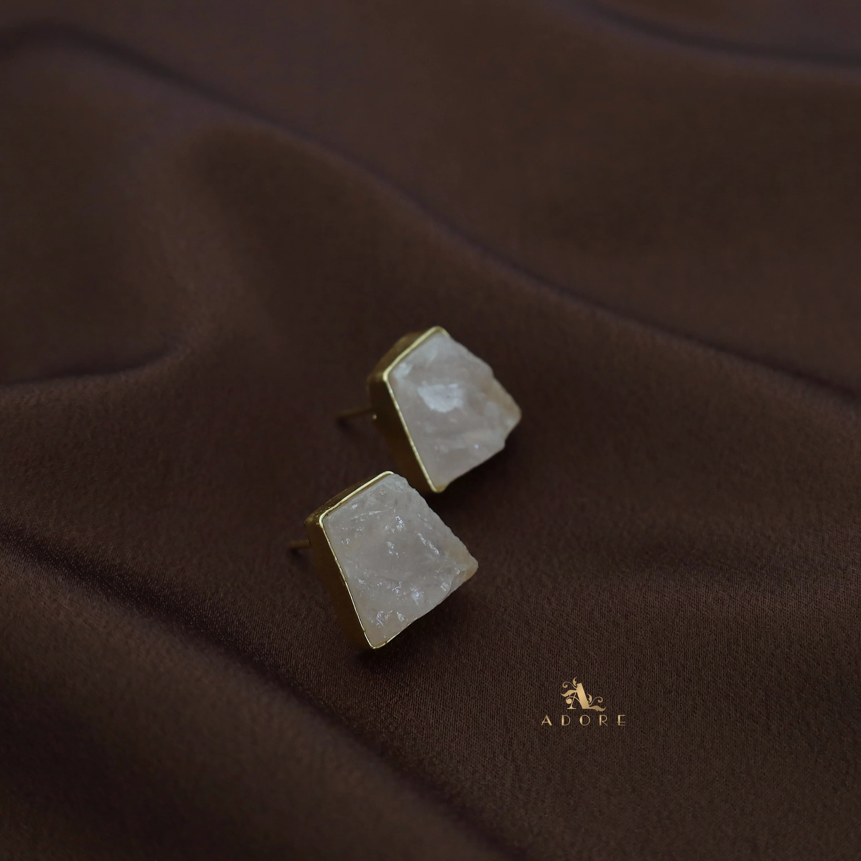 Ziya Raw Stone Neckpiece With Stud - Image 21