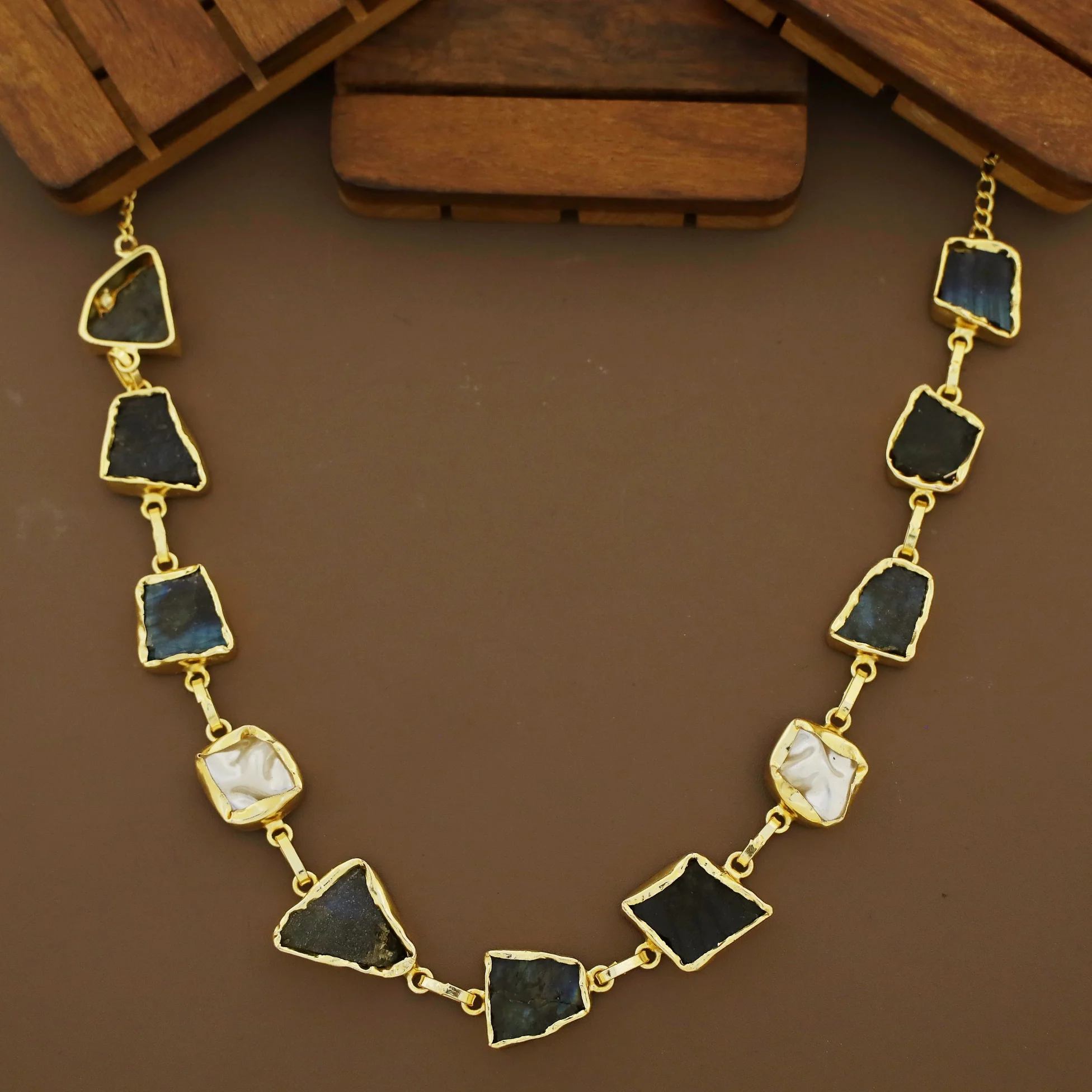 Zora Golden Baroque Raw Stone Neckpiece - Image 5
