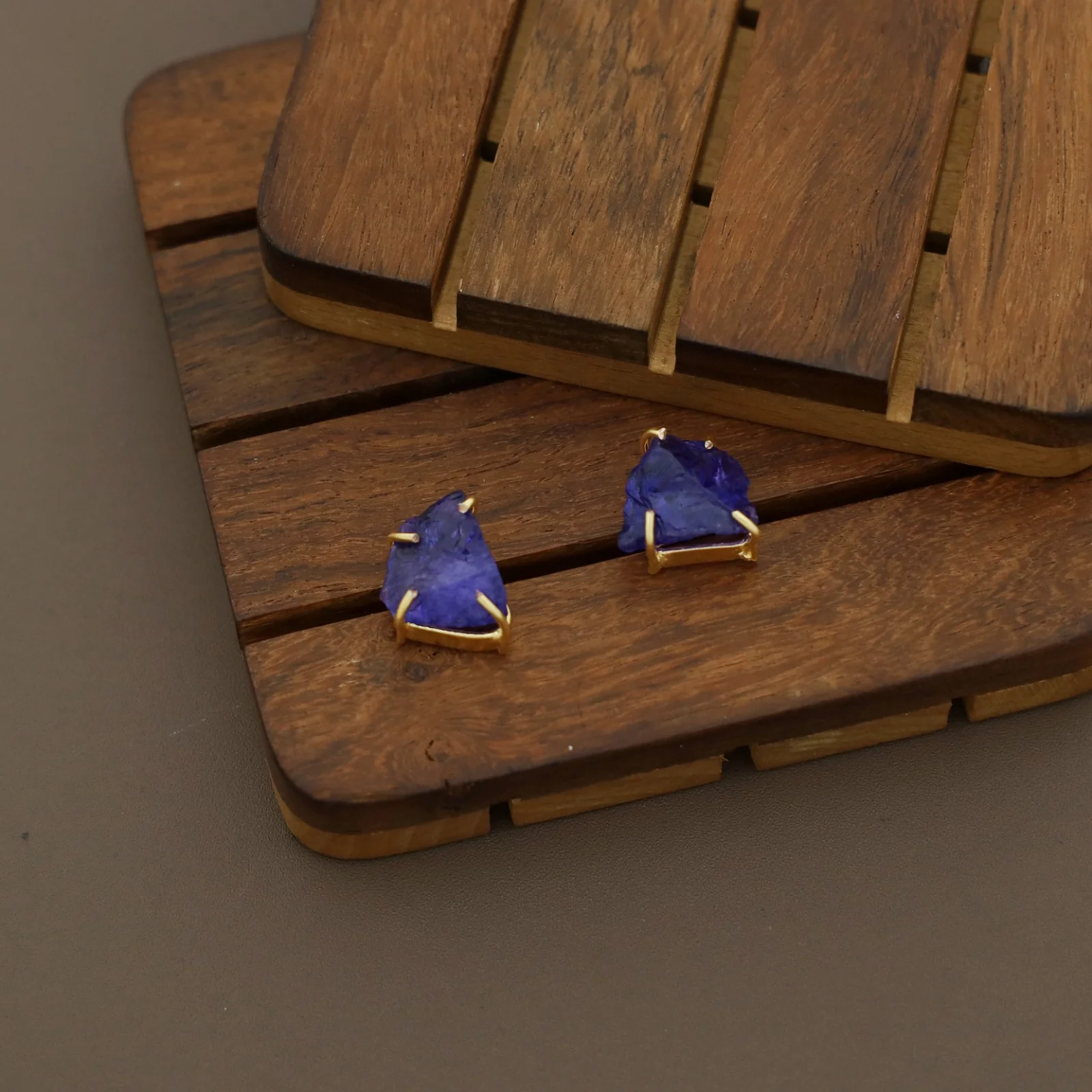 Zuma Raw Stone Stud - Image 60