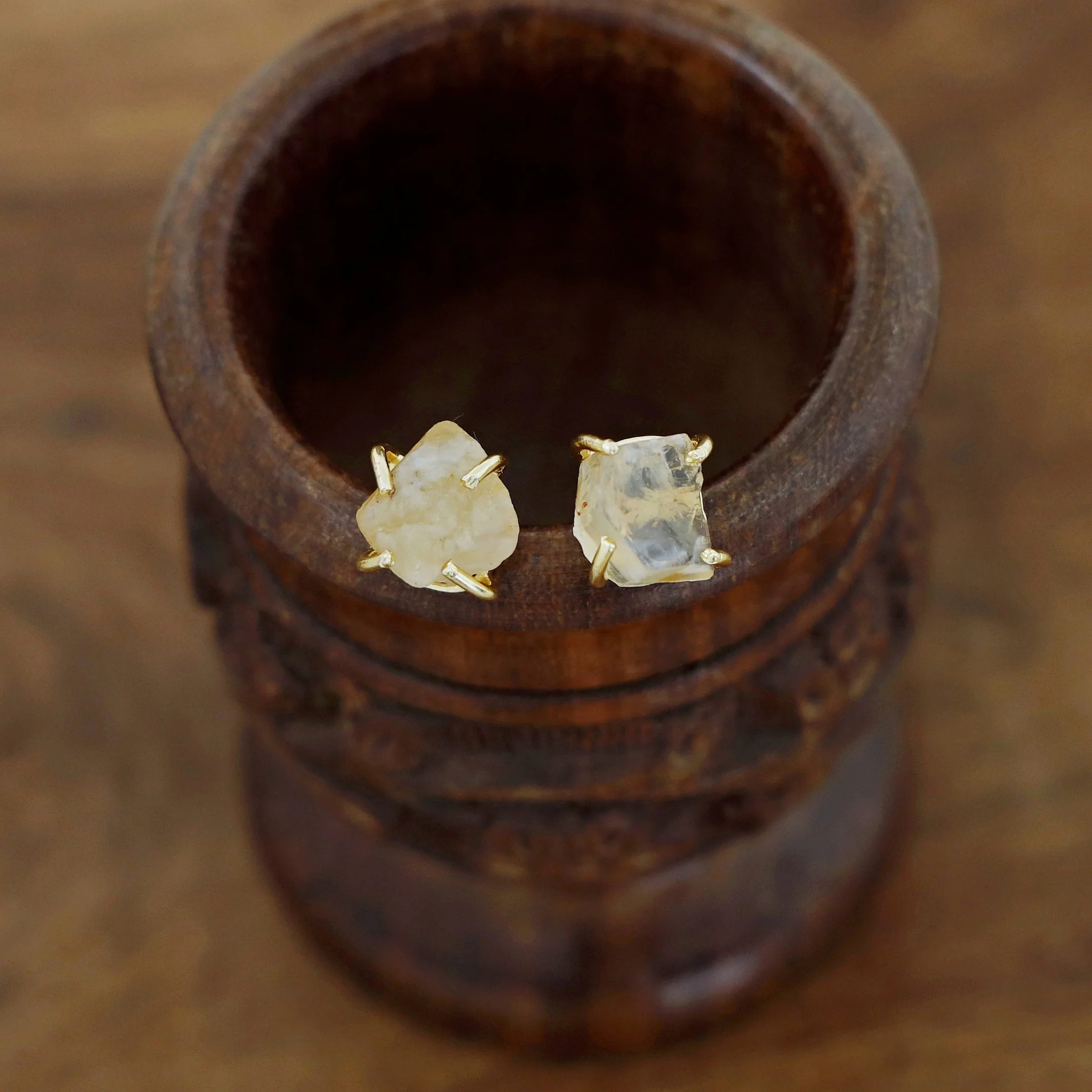 Zuma Raw Stone Stud - Image 67