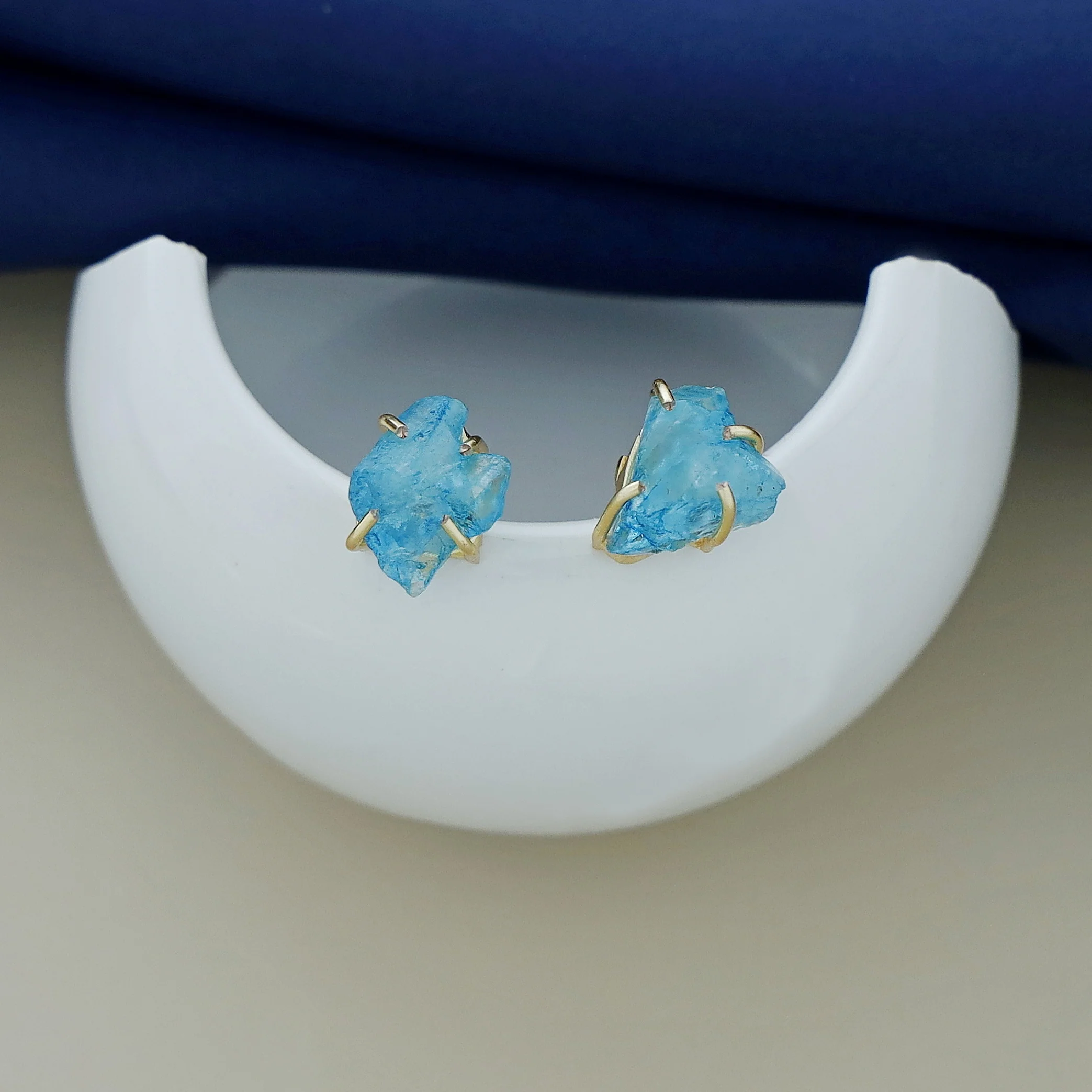 Zuma Raw Stone Stud - Image 74