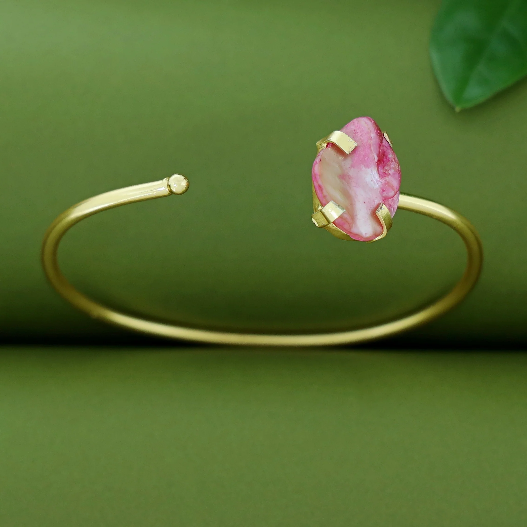 Zunaira Real Baroque Bangle - Image 10