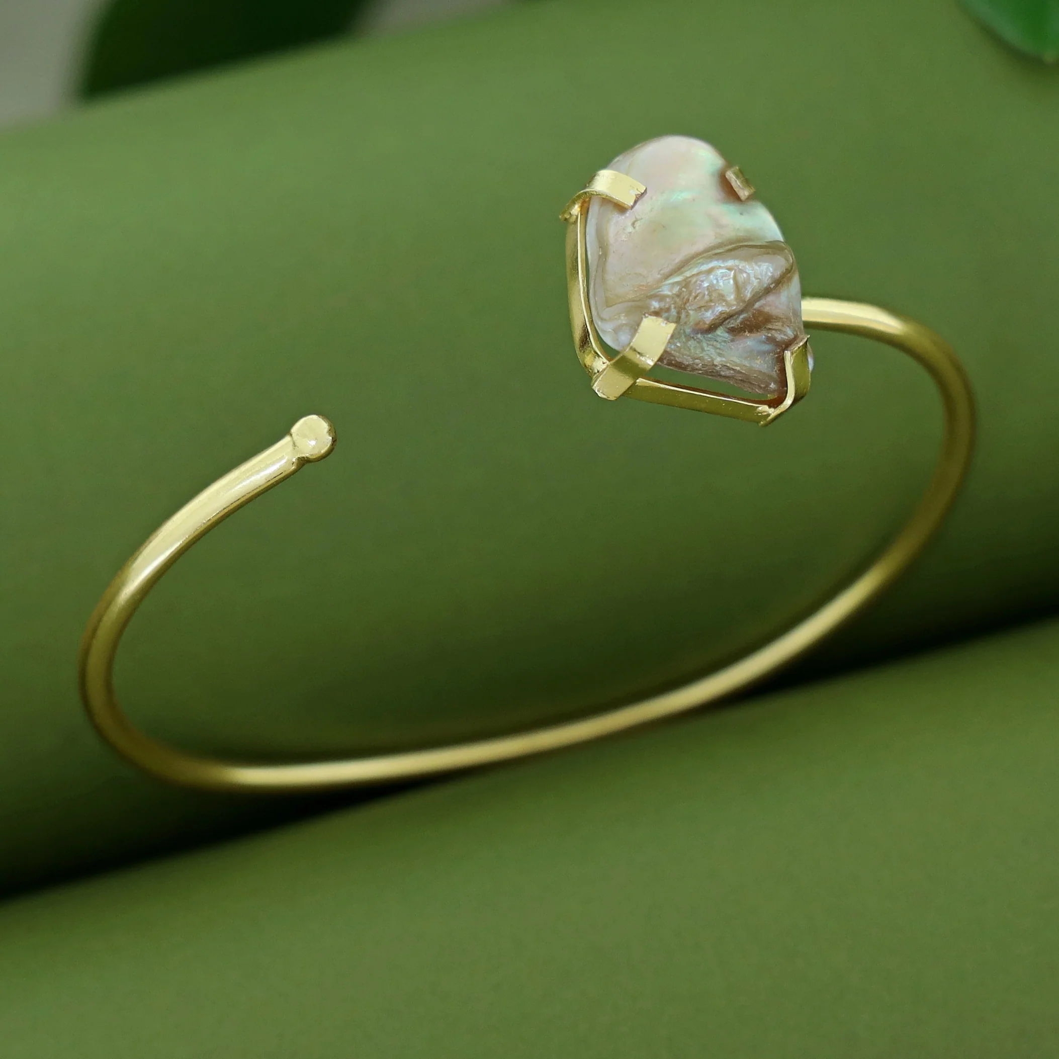 Zunaira Real Baroque Bangle - Image 8