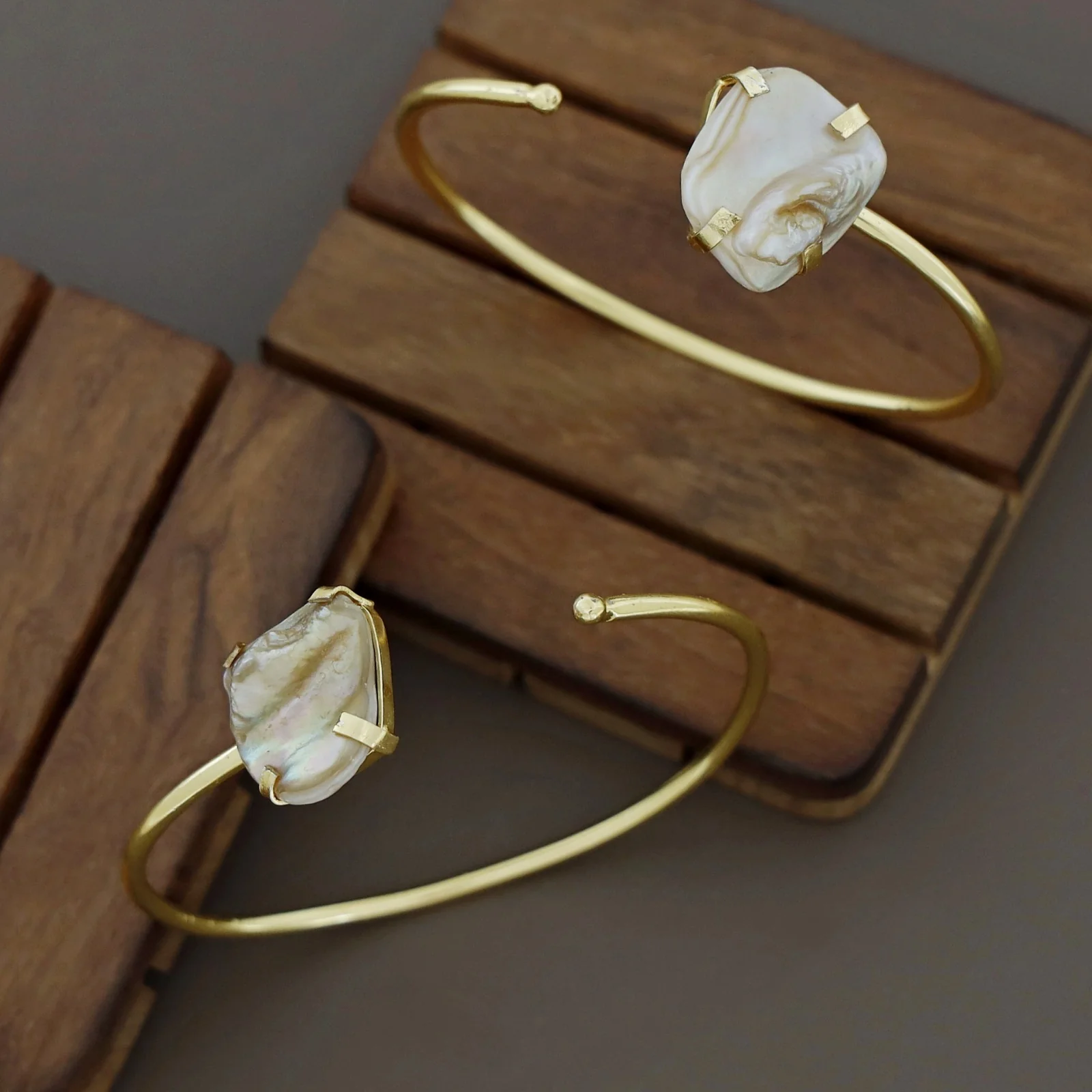 Zunaira Real Baroque Bangle - Image 9